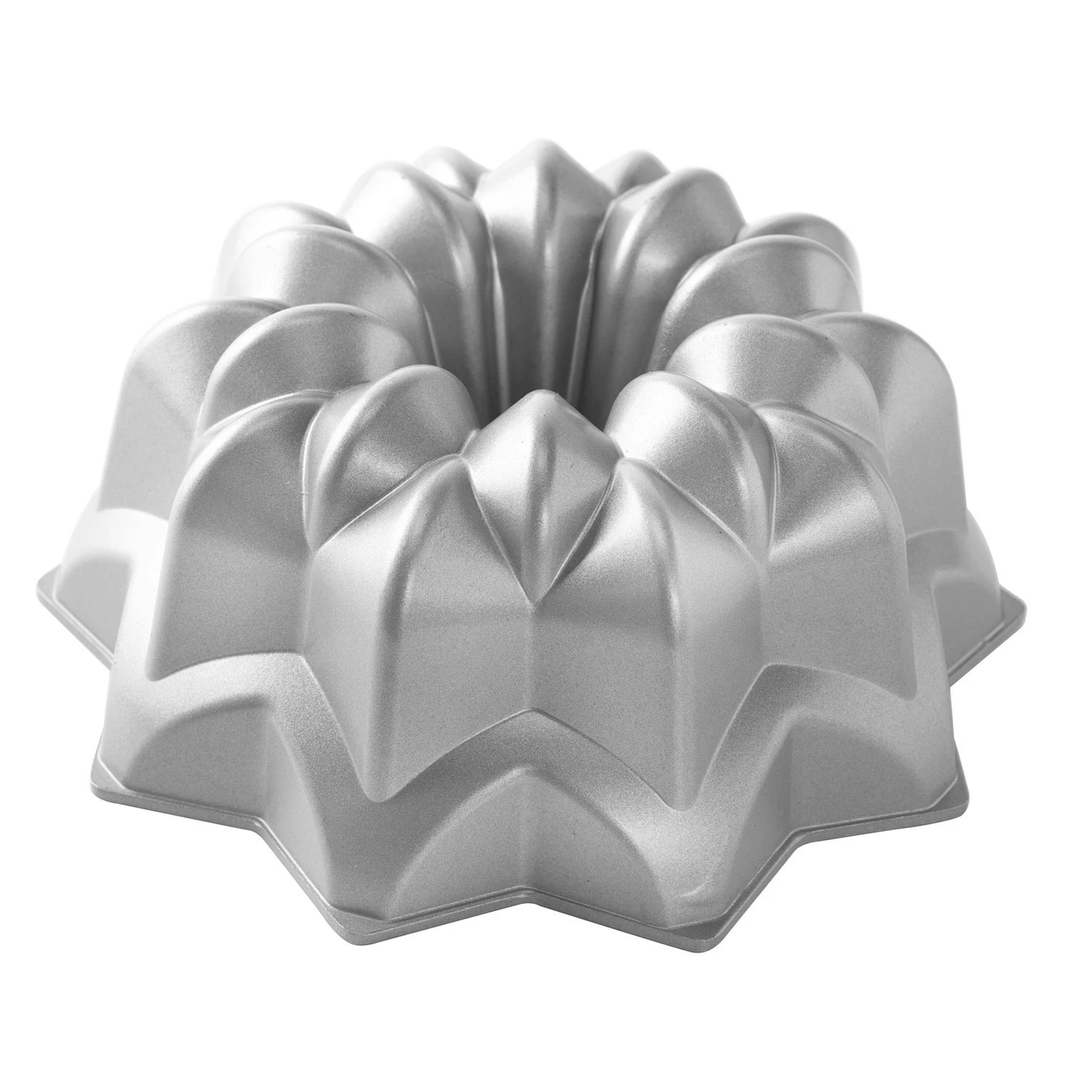 Nordic Ware Vintage Star Baking Tin 3 Nordic Ware Vintage Star Baking Tin