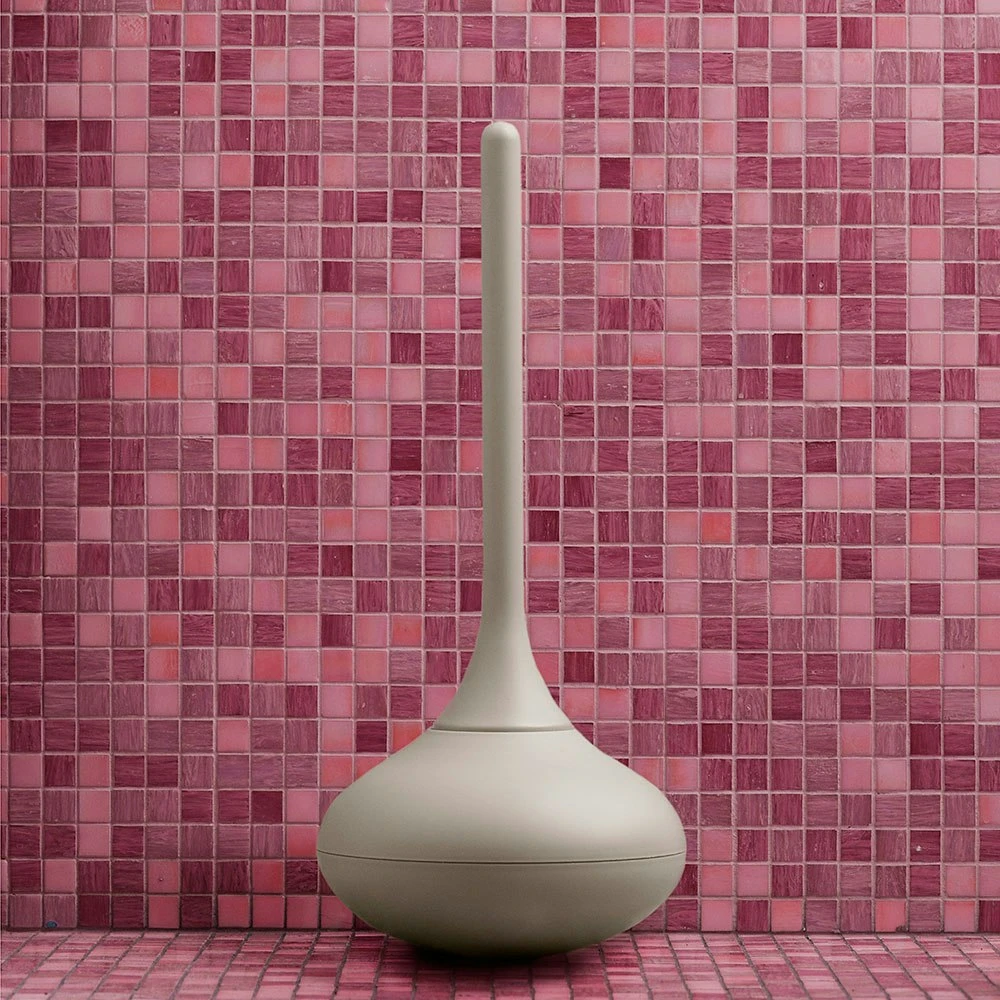 Normann Copenhagen Ballo Toilet Brush, Black 8 Normann Copenhagen Ballo Toilet Brush, Black - Image 6