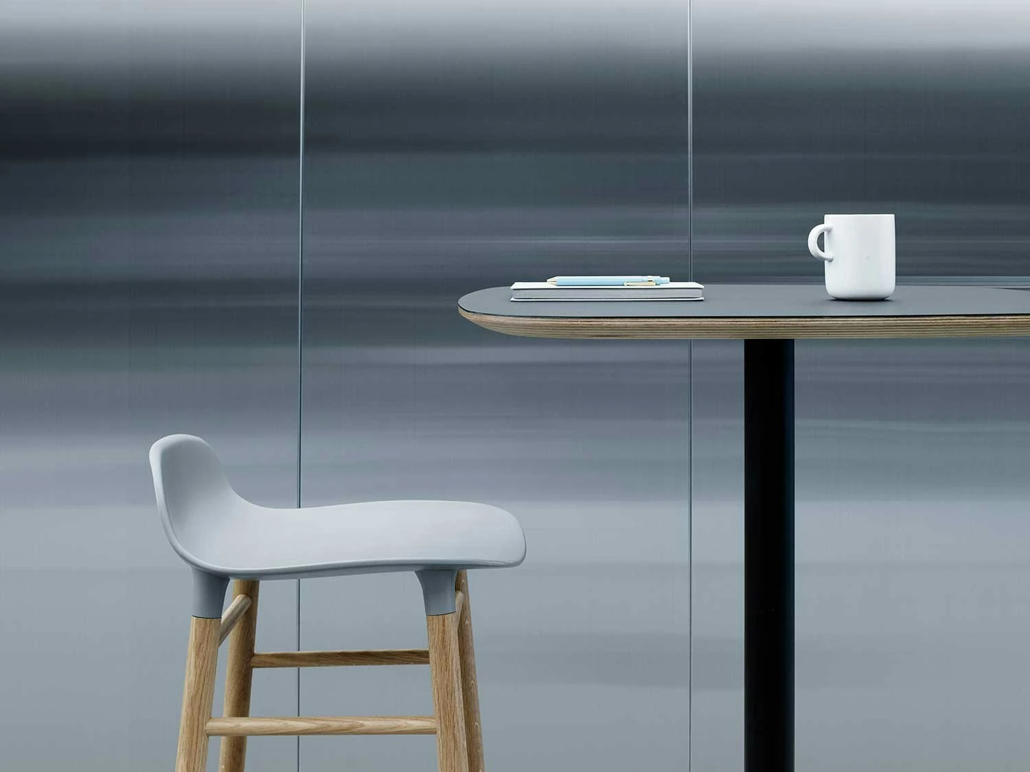 Normann Copenhagen Form Bar Stool Oak Base, 75cm, White 6 Normann Copenhagen Form Bar Stool Oak Base, 75cm, White - Image 4