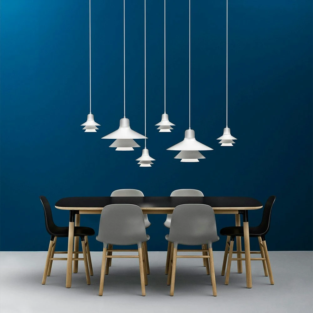 Normann Copenhagen Form Chair Oak Frame, White 5 Normann Copenhagen Form Chair Oak Frame, White - Image 3