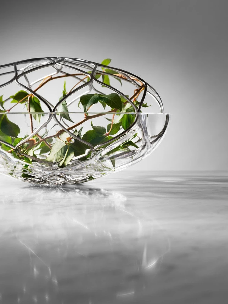 Orrefors Bloom Vase, Clear 6 Orrefors Bloom Vase, Clear - Image 4