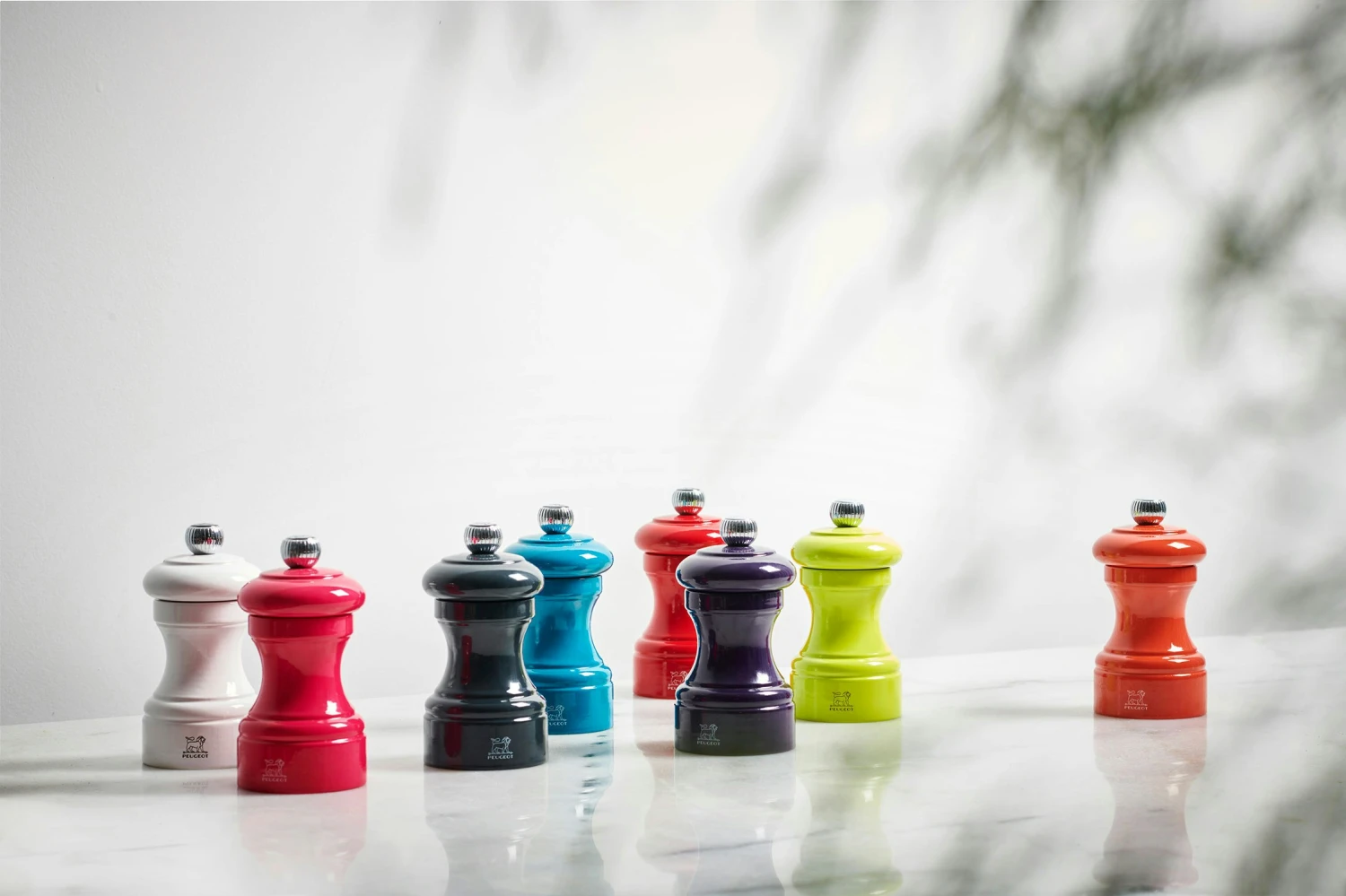 Peugeot Bistro Salt Mill 10 Cm, Yellow Saffron 8 Peugeot Bistro Salt Mill 10 Cm, Yellow Saffron - Image 6