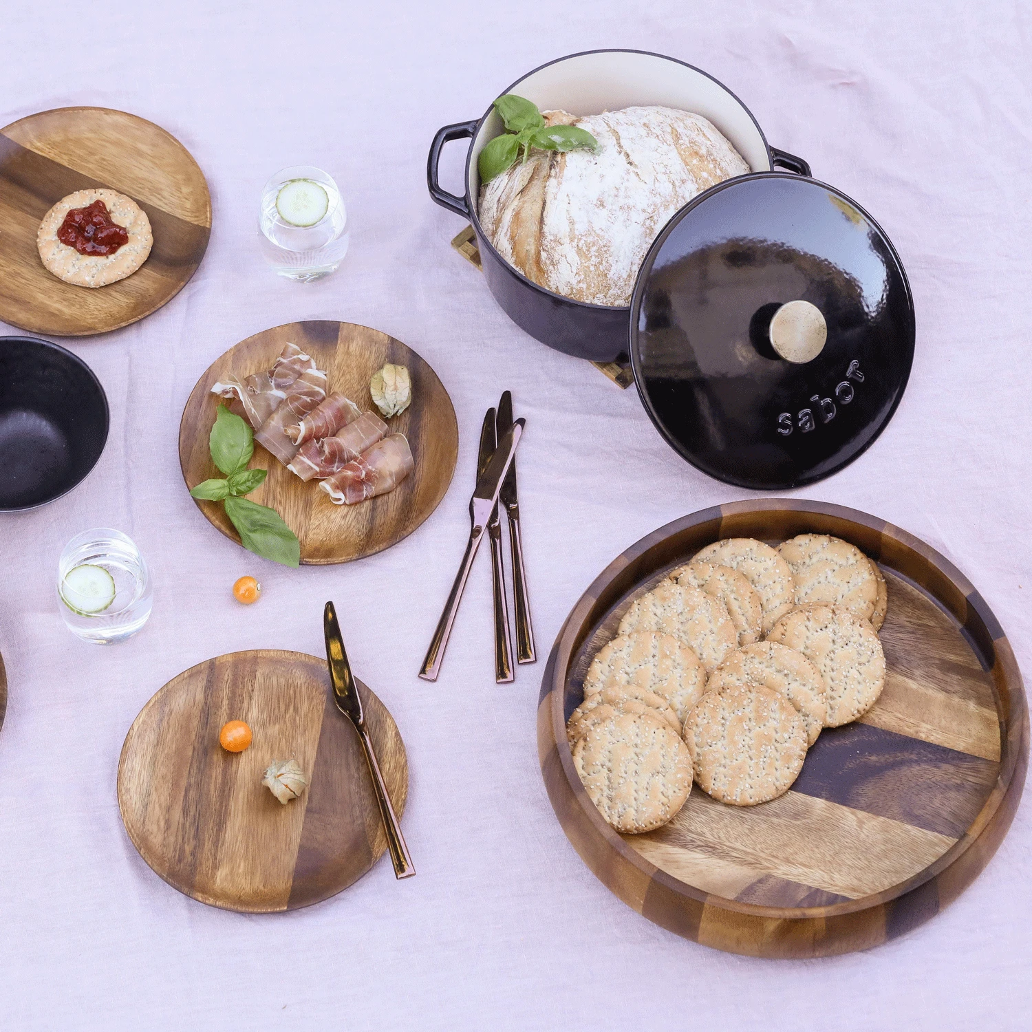 Cast Iron Pot 4,4 L, Black 4 Cast Iron Pot 4,4 L, Black - Image 2