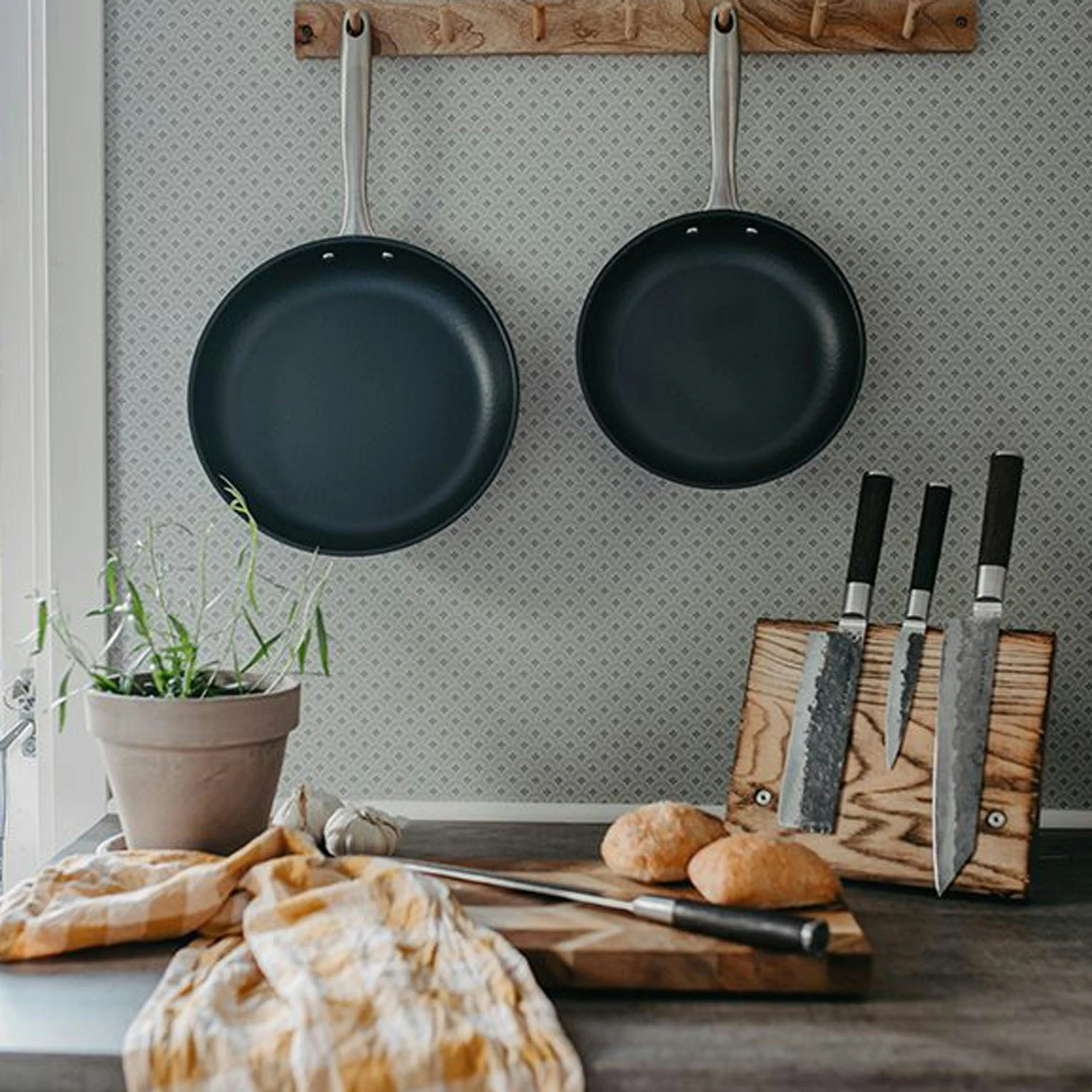 Satake Frying Pan Carbon Steel, 24 Cm 4 Satake Frying Pan Carbon Steel, 24 Cm - Image 2