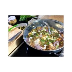 Satake Sauté Pan Lightweight Cast Iron With Honeycomb Non-Stick Coating Ø30 Cm -Gubi Furni Sales satake saute pan lightweight cast iron with honeycomb non stick coating 30 cm 3