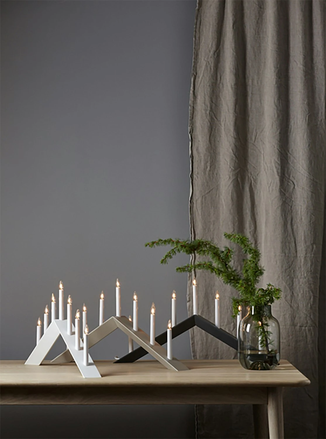 Star Trading Candlestick Arrow, Gray 4 Star Trading Candlestick Arrow, Gray - Image 2