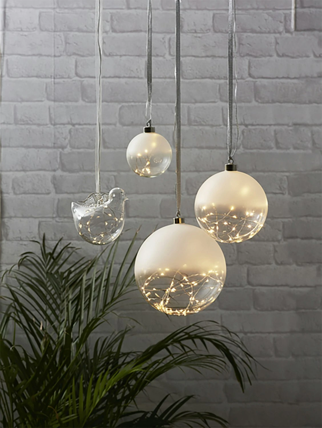 Star Trading Glass Decoration Glow, Frosted 4 Star Trading Glass Decoration Glow, Frosted - Image 2