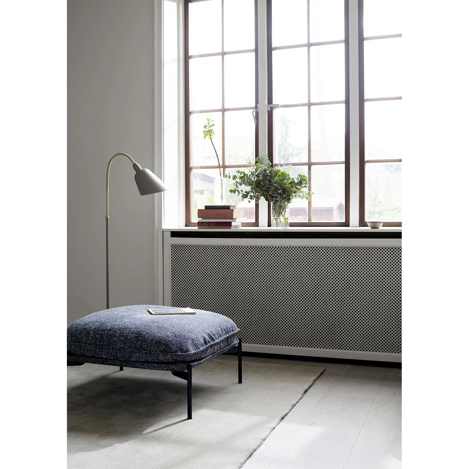 &Tradition Bellevue Floor Aj7, Black 5 &Tradition Bellevue Floor Aj7, Black - Image 3