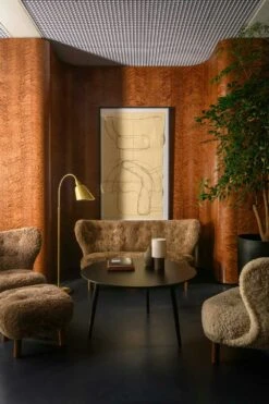 &Tradition Little Petra VB1, Lounge Chair Set, White Oiled Oak / Sheepskin Sahara -Gubi Furni Sales tradition little petra vb1 lounge chair set 34