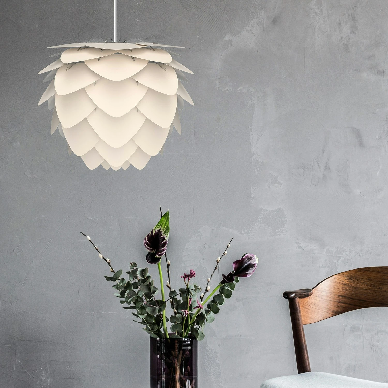 Umage Aluvia Lampshade Mini 40 Cm, Pearl White 7 Umage Aluvia Lampshade Mini 40 Cm, Pearl White - Image 5