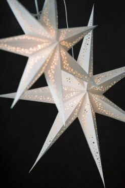 Watt & Veke Vintergatan Christmas Star, White -Gubi Furni Sales watt veke vintergatan christmas star white 1 1